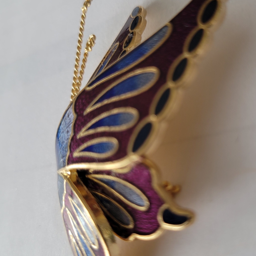 Gold and Purple Butterfly Brooch - Picture 5 of 6